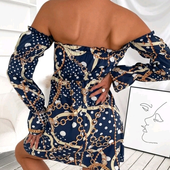 New🎀 Chain Print Dress Without Belt - Picture 3 of 6